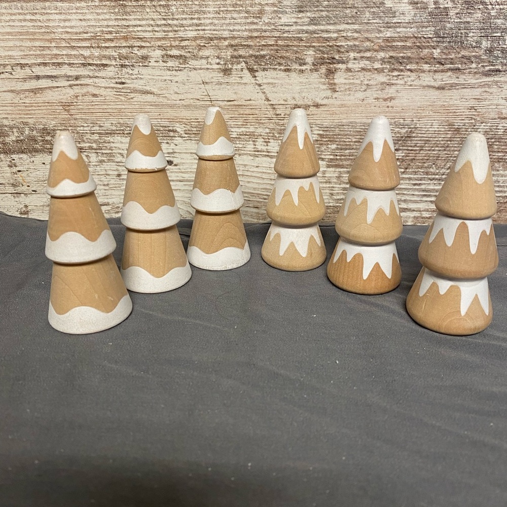 New Target Wooden Holiday Trees Set - Brown and White set of 6